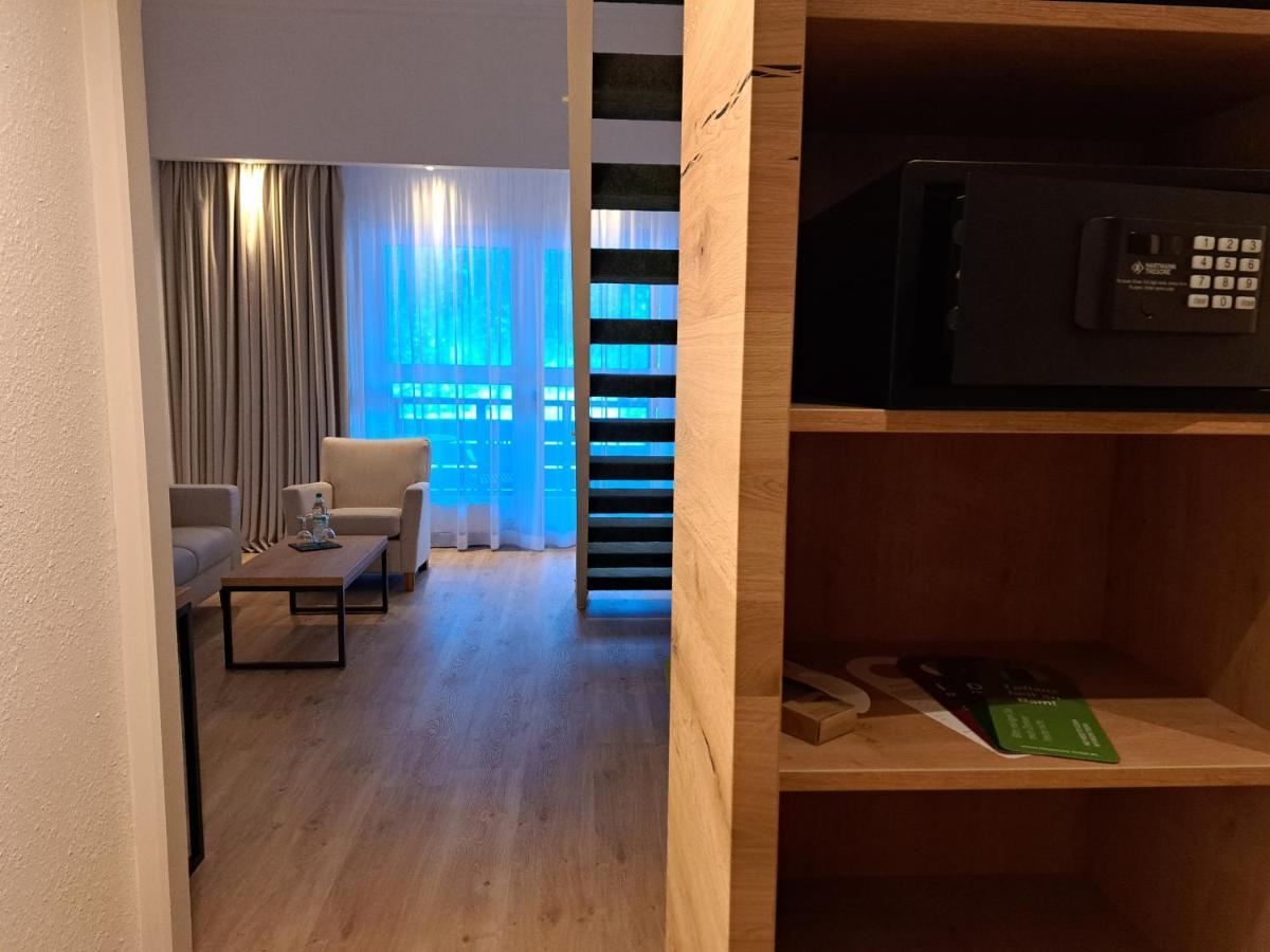 รีสเซอร์เซ โฮเทล Hotel การ์มิช-พาร์เทนเคียร์เชน ภายนอก รูปภาพ